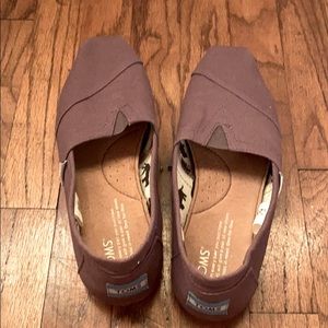 Brown Toms Flats